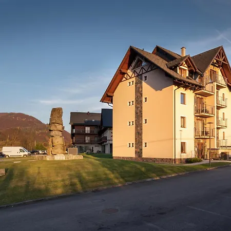 Hotel apartamentowy Village Hanuliak