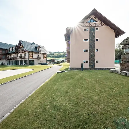 Village Hanuliak Bela (Zilinsky kraj)