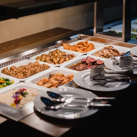 Aparthotel Village Hanuliak 3*